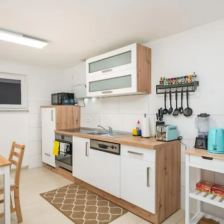 Wohnen Am Weinberg In Zentraler Lage Und Netflix * Kassel